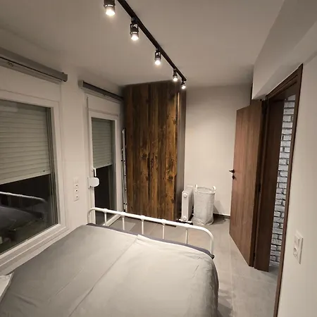 Άνετο Διαμέρισμα Στο Κέντρο Της Θεσσαλονίκης Thessaloníki