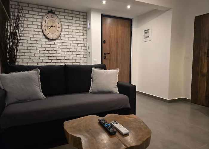 άνετο στο κέντρο της θεσσαλονίκης * Tessalónica