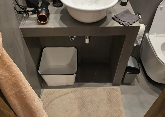 άνετο στο κέντρο της θεσσαλονίκης * Tessalónica